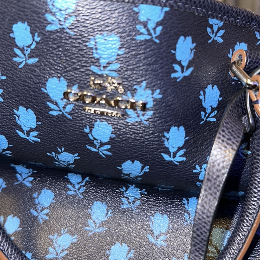 Purse - Picture 16 of 16